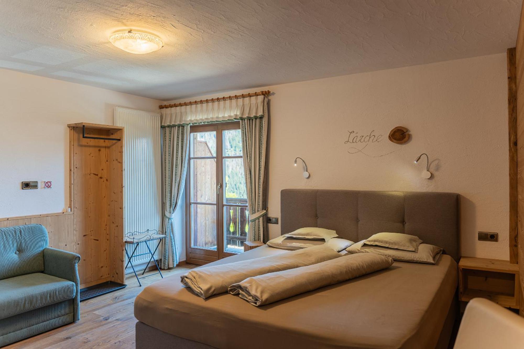 Double Room Mountain View